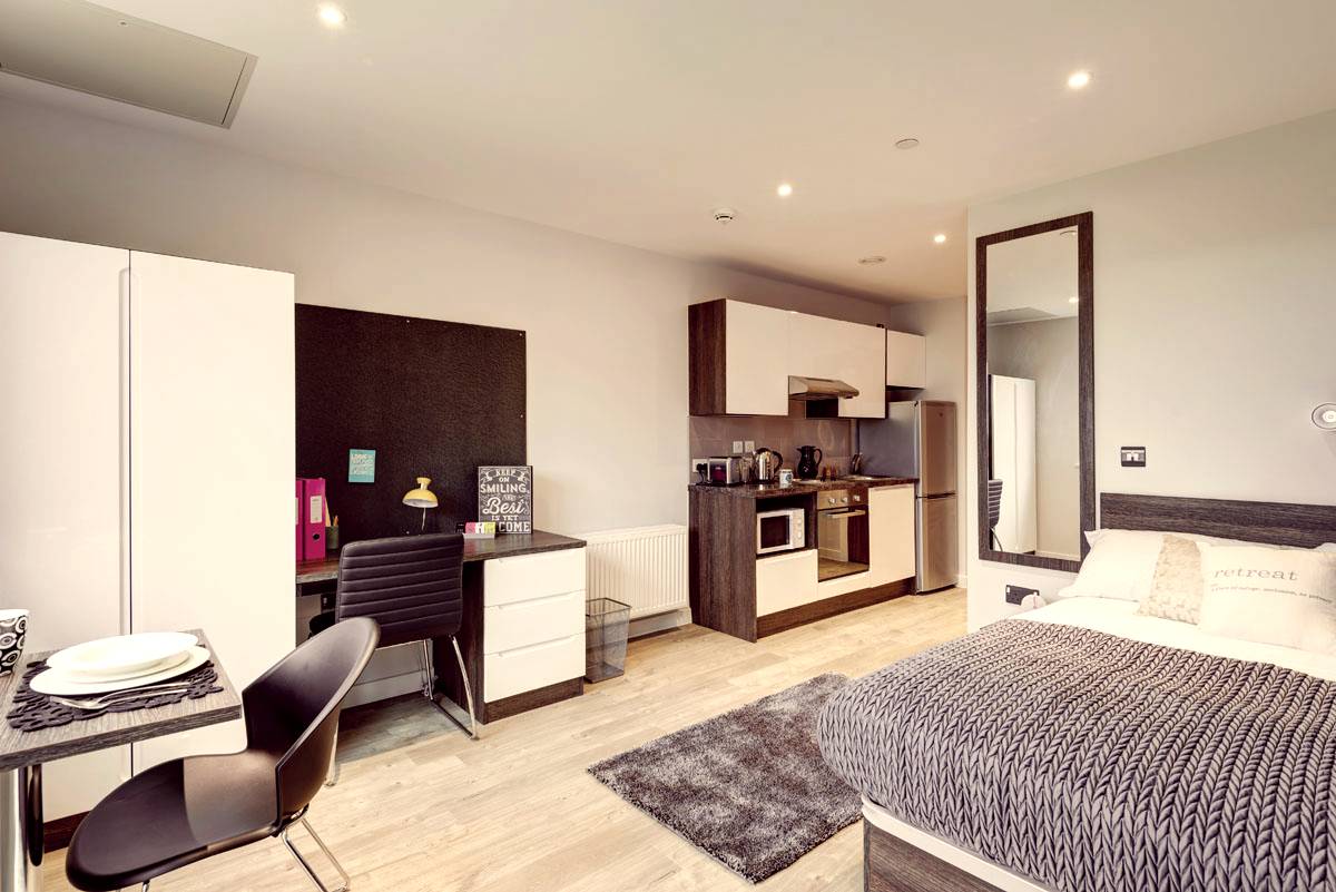 Know About the Student's in Sheffield